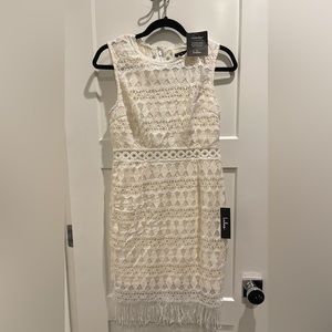Lulus dress, never worn, brand new with all the tags still on. Size M / 8